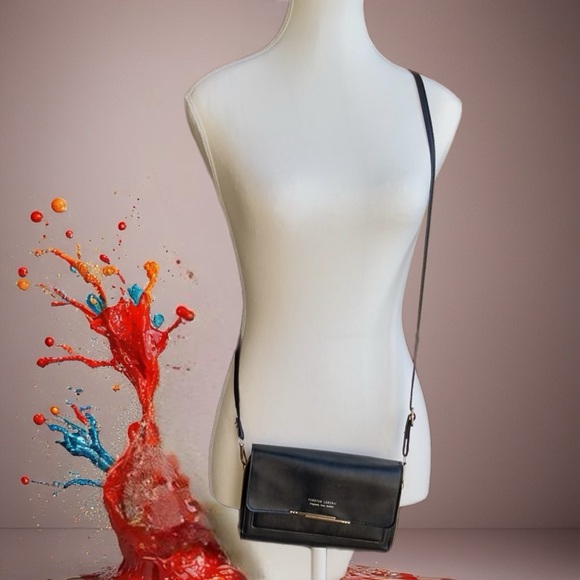 Elegant Black Crossbody Wallet Bag - Picture 2 of 13